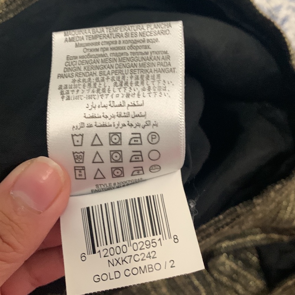BCBGeneration black and good high waisted shorts - Picture 9 of 11